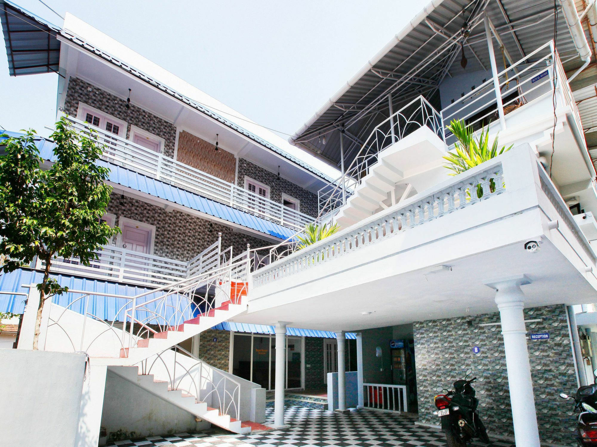 Oyo 4867 Royal Homes Alappuzha Exteriör bild